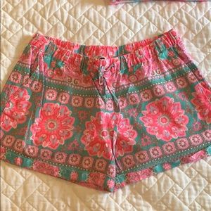 Vineyard Vines patterned shorts